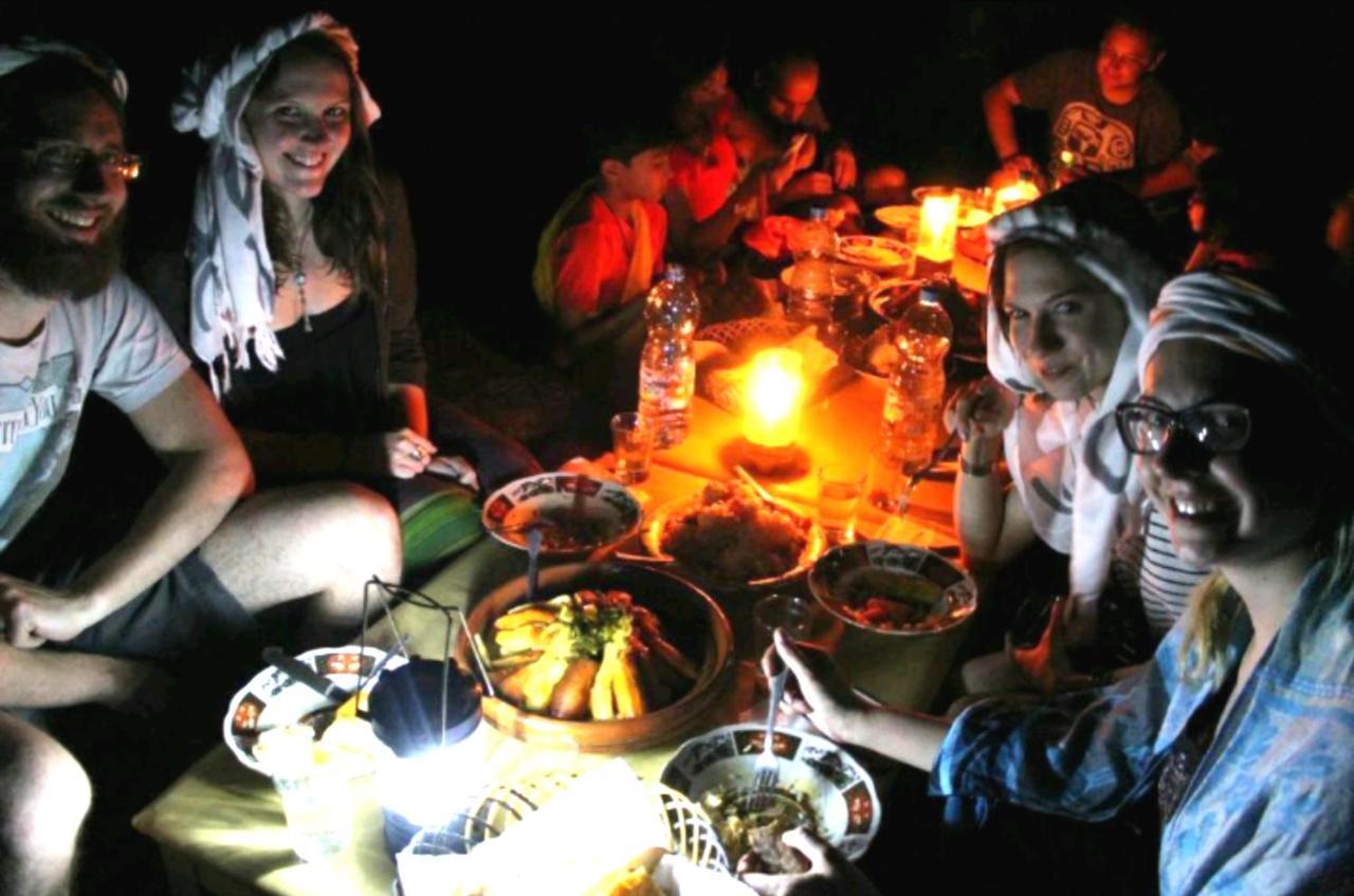 Bedouin Desert Camp メルズーガ エクステリア 写真